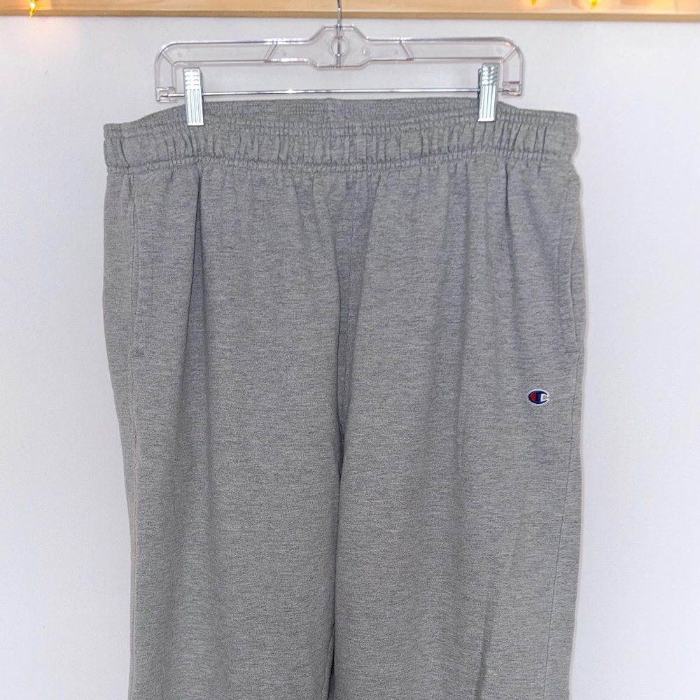 Champion Men’s 2XT Tall Grey Fleece Sweatpants C Logo Elastic Cuff